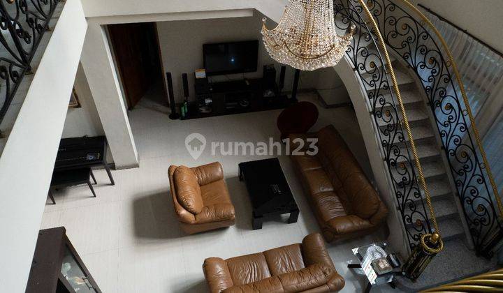 Rumah Mewah Cantik 2 Lantai Minimalis Modern Siap Huni di Mitra Dago Antapani Bandung 1