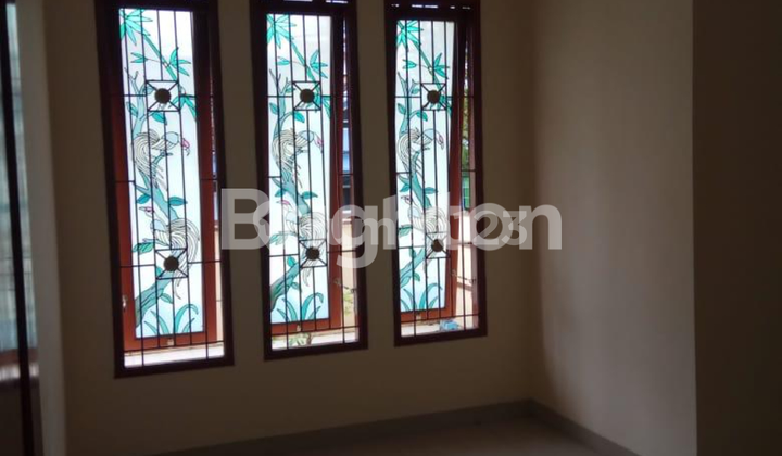 DISEWAKAN RUMAH DI CENDRAWASIH COCOK UNTUK USAHA KOS-KOSAN, MESS ATAU KANTOR 2