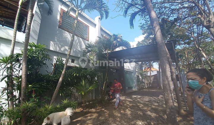 Spacious Two Levels Building For Rent In Seminyak Area 2