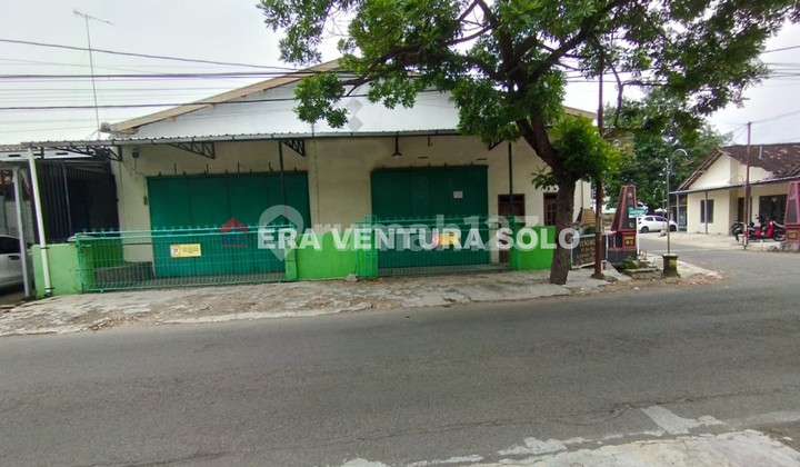 Strategic Warehouse Sragen City