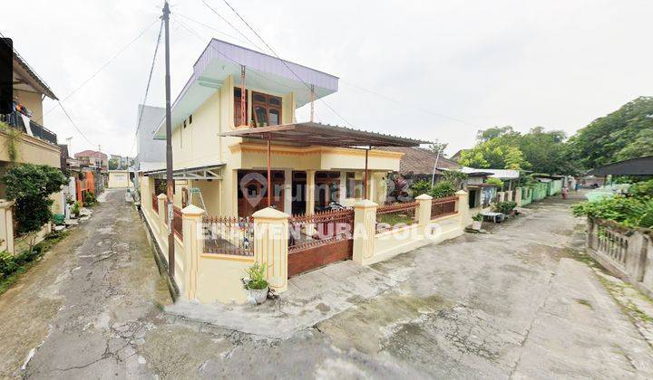 Rumah Bagus di Banjarsari, Solo 1