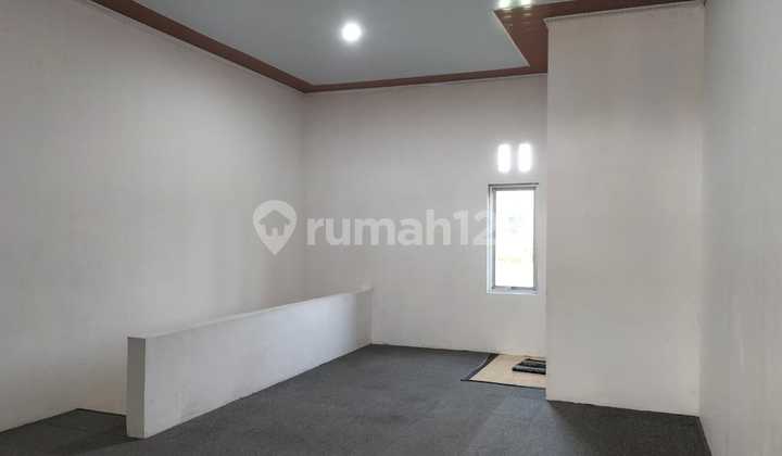 Ready-to-Use Strategic Shop House in Boyolali City. 2
