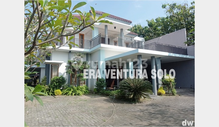 Luxury Ready-to-Occupy Home in Airport Area