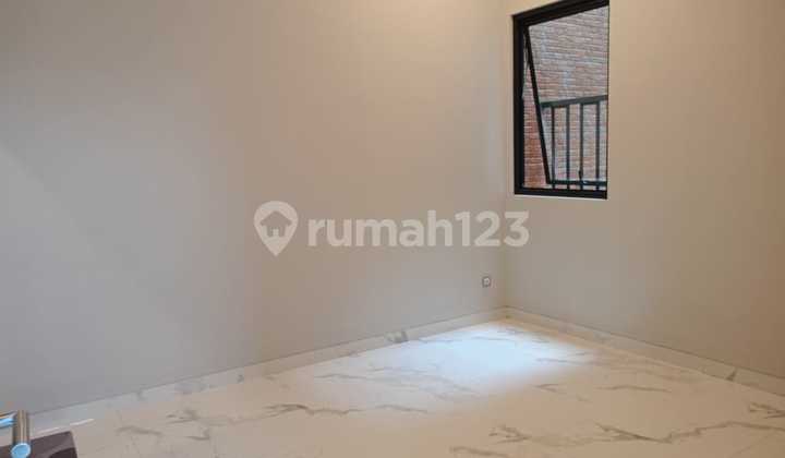 Rumah Baru Gress Strategis Sumber Solo 2