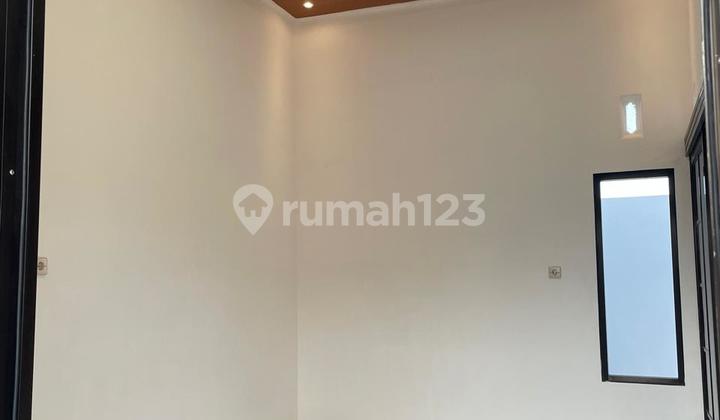 New House Fresh Sawahan 2