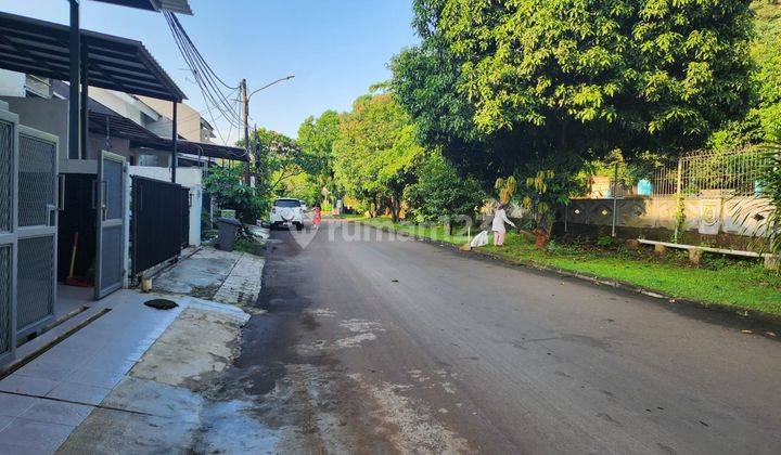 Rumah Minimalis 2 Lantai 3 Kamar Tidur Lokasi Asri Kencana Loka Bsd Tangerang Selatan 2