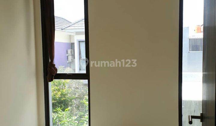 Rumah Minimalis The Icon BSD 2