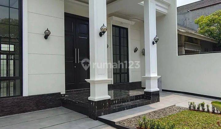 Rumah American Classic Bangunan Luas Kencana Loka Bsd Tangerang Selatan 2