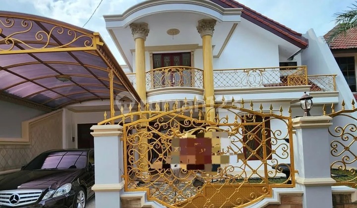 Dijual Cepat Rumah Klasik Siap Huni di Komplek Cirendeu Halaman Luas 2