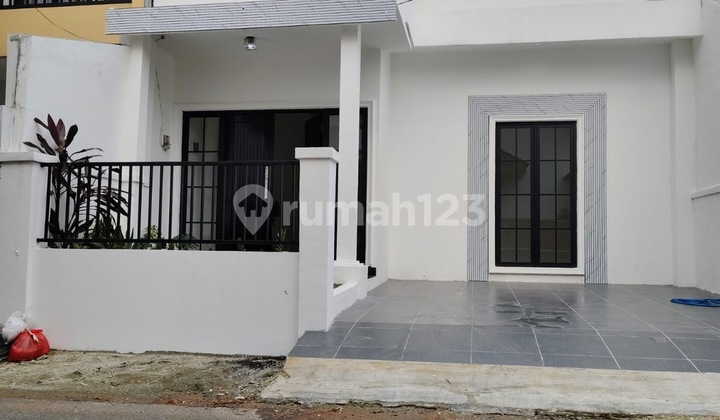 Rumah Baru Modern Minimalis Dibawah 2M Griya Loka BSD Tangerang Selatan Rumah Baru Modern Minimalis Dibawah 2M Griya Loka BSD Tangerang Selatan
