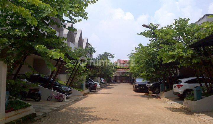 Rumah Unit Pojokan +privat Poll Di Townhouse Besar Jaksel 2