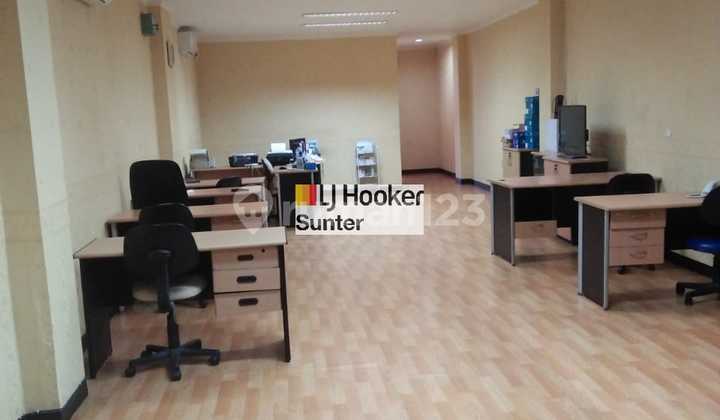 Ruko Sunter Garden di Pinggir jalan raya Ruko Sunter Garden di Pinggir jalan raya