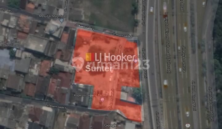 Kavling di daerah strategis , terletak di pinggir jalan Achmad Yani