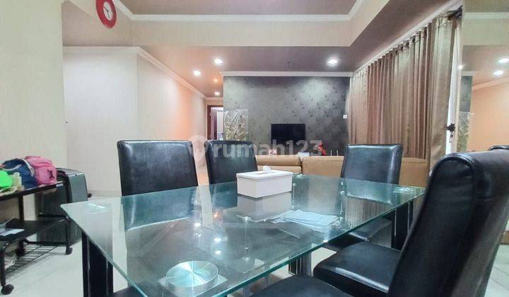 Dijual apartemen di tengah2 Jakarta Barat , Royal Mediterania Garden 1