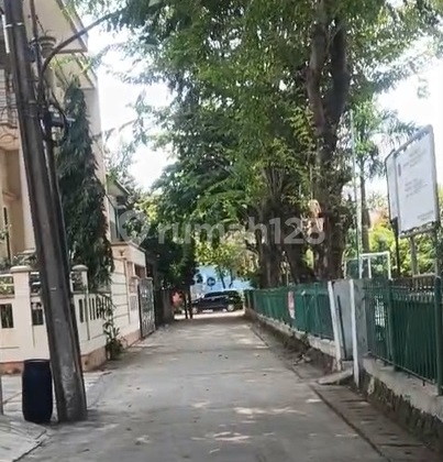 Brand New House in the Walikota Complex 2