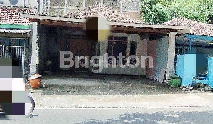 Rumah Poros Jalan Cocok Untuk Usaha Atau Kantor Area Kepanjen 1