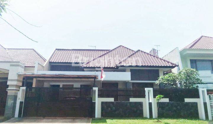 RUMAH SEMI FURNISH LOKASI DEPAN JALAN KEMBAR DEKAT PLAZA ARAYA DI PBI ARAYA KOTA MALANG 1