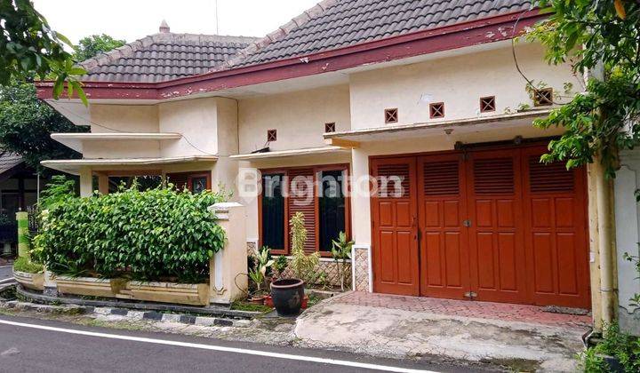 RUMAH HOOK SIAP HUNI STRATEGIS DAN TERAWAT AREA SULFAT KOTA MALANG 2