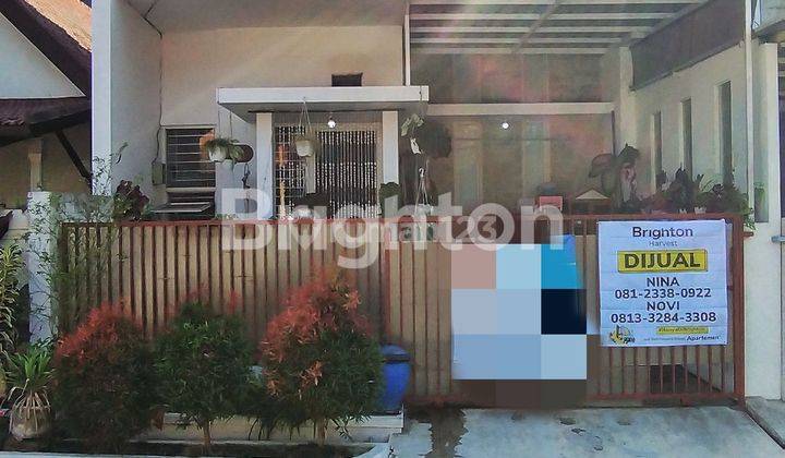 Rumah 2 Lantai Siap Huni Terawat  Lokasi Di Tengah Kota Malang 1