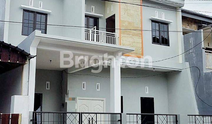 RUMAH 2 LANTAI MINIMALIS BANGUNAN BARU DI SULFAT KOTA MALANG 1