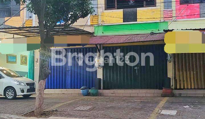 RUKO 2 LANTAI POROS JALAN RAYA UTAMA SULFAT AREA 1