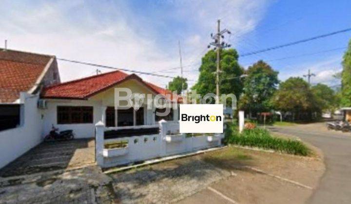 RUMAH LUAS POTENSIAL UNTUK KANTOR-MESS-SALON-KULINER AREA BUAH-BUAHAN PUSAT KOTA MALANG 1