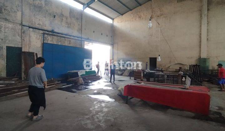 GUDANG TRUCK EX GUDANG SEMEN AREA POLEHAN MALANG KOTA 1