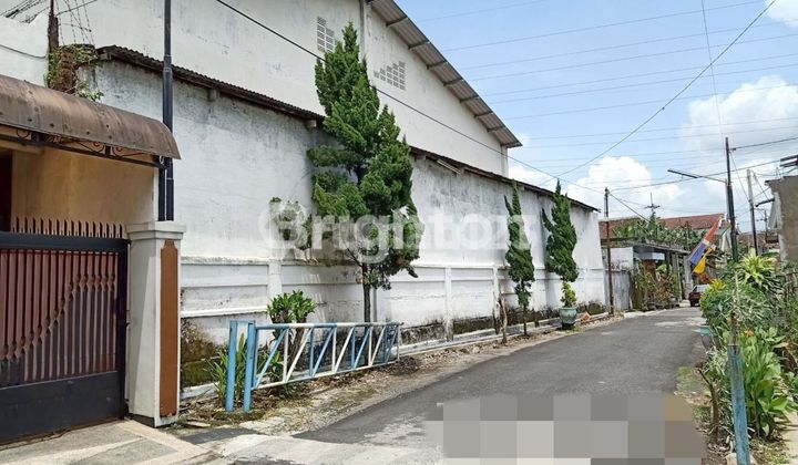 GUDANG AKSES TRONTON AREA POLEHAN MALANG KOTA  2