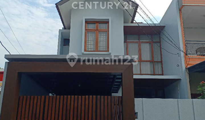 Rumah CantikFull Furnished Di Komplek Perumahan Sunter Jakut