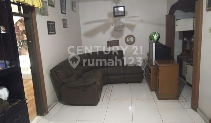JUAL CEPAT RUMAH KOST LUAS DEKAT STASIUN KERETA CEPAT WHOOSH 2