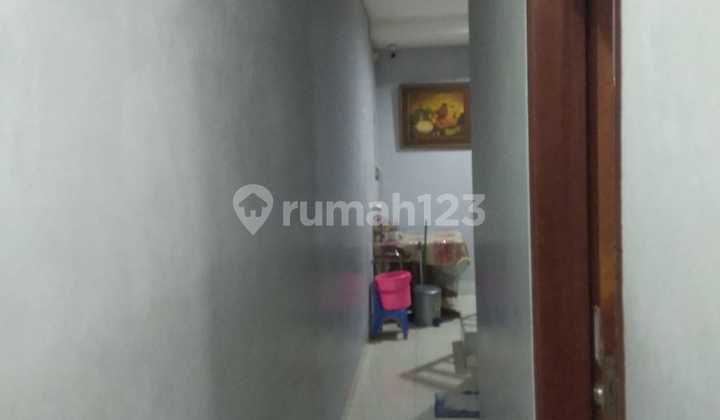 Rumah 3 Lantai Lokasi Strategis di Matraman Jakarta Timur 2