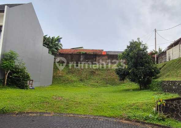 14Jt/Mtr Kavling Hoek Taman The Eminent BSD