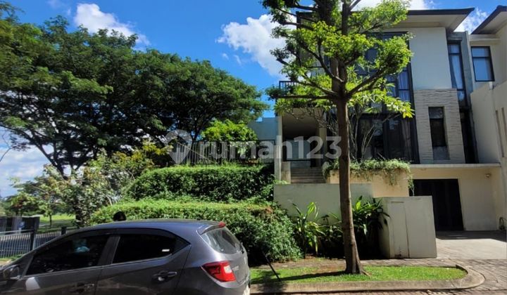 Dijual sangat cepat Rumah Exclusive Navapark BSD