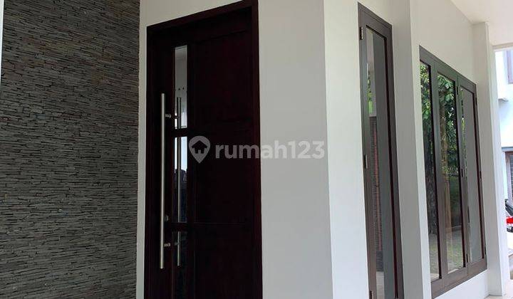 Dijual Rumah Komplek Keuangan Jakarta Selatan 2