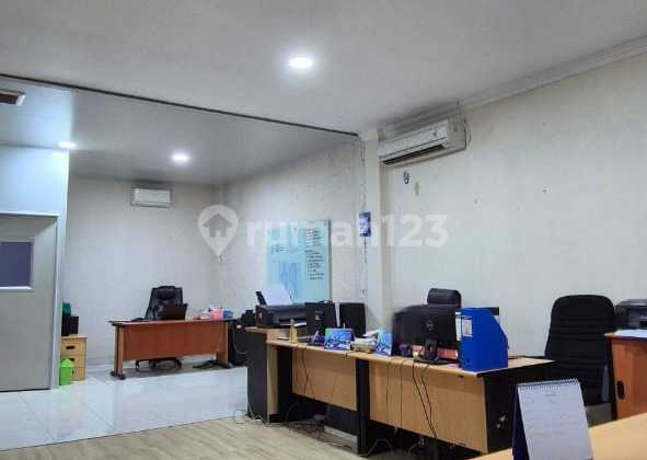 Good Quality Ruko 294 sqm HGB BSD Griya Loka, Tangerang 5.5 M Good Quality Ruko 294 sqm HGB BSD Griya Loka, Tangerang 5.5 M