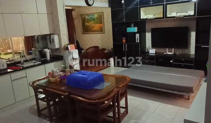 2.8 M Foresta House Bsd 2.8 M Foresta House Bsd