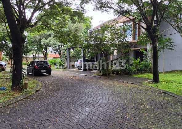9.790Jt/Mtr Kavling Hoek Foresta Bsd
