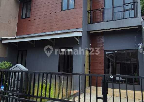 1.9 M New House at Nusa Loka, BSD.