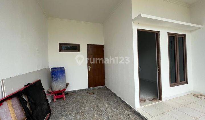 Rumah Baru 2 Lantai Siap Huni di Lubang Buaya, Jakarta Timur 2