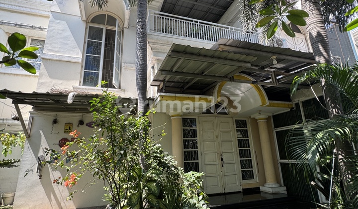 Rumah Hoek Asri Cluster Private Kelapa Gading Dijual