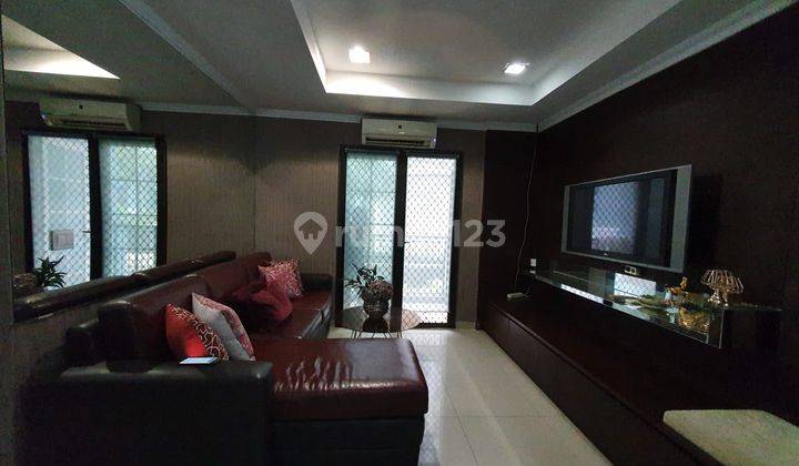 Termurah Langsung Pool Apartemen Gading Resort Moi Kelapa Gading  1