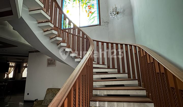 Bgv Kintamani Square-shaped Land House for Sale in Kelapa Gading