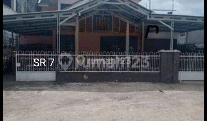 Rumah 2 Lantai  Di Jl. Salim Batubara No.0 1