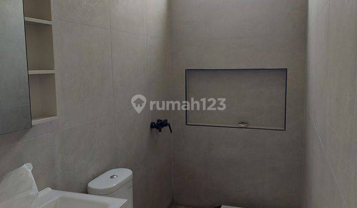 Dijual Rumah Baru Di Vanya Park Azzura Di Bsd Tangerang Selatan 2