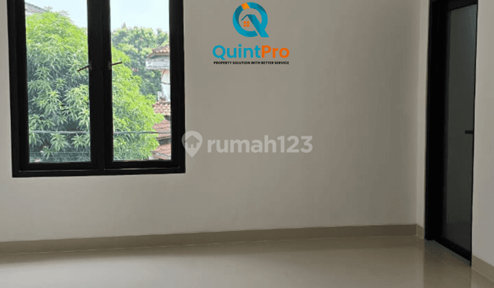 Dijual Rumah Siap Dekat Kampus Uph di Taman Ubud Ubud Timur Karawaci  2