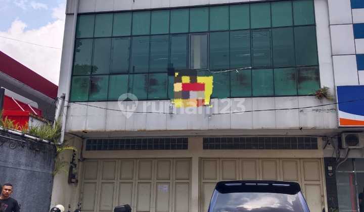 For Rent: 3-Story Shop House on Surya Sumantri, Bandung   ^NF 1