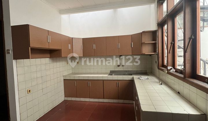 FOR SALE 2-story house (shop house appearance) GARDUJATI WING BANDUNG ^FF 1