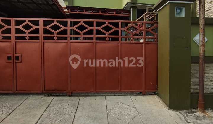 FOR SALE/RENT READY-TO-OCCUPY HOUSE IN OTISTA WING, BANDUNG ^INA 1