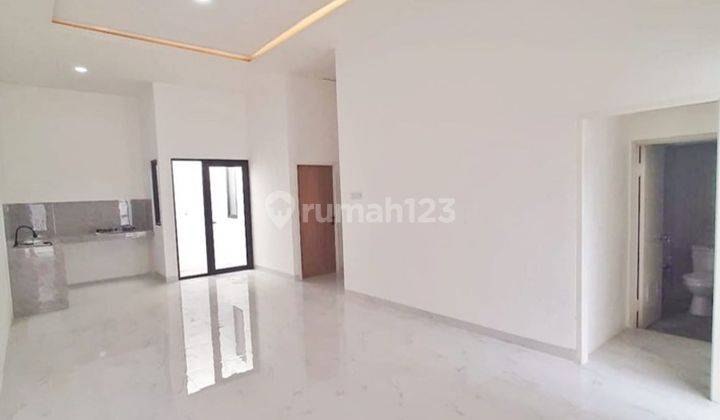 Rumah Scandinavian 15 menit ke Mall Grand Cakung SHM Free Renov J24319 2