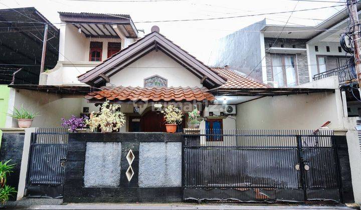 Rumah SHM LT 120 Bisa Nego 15 menit ke Stasiun Bekasi Bebas Banjir  J20988 1